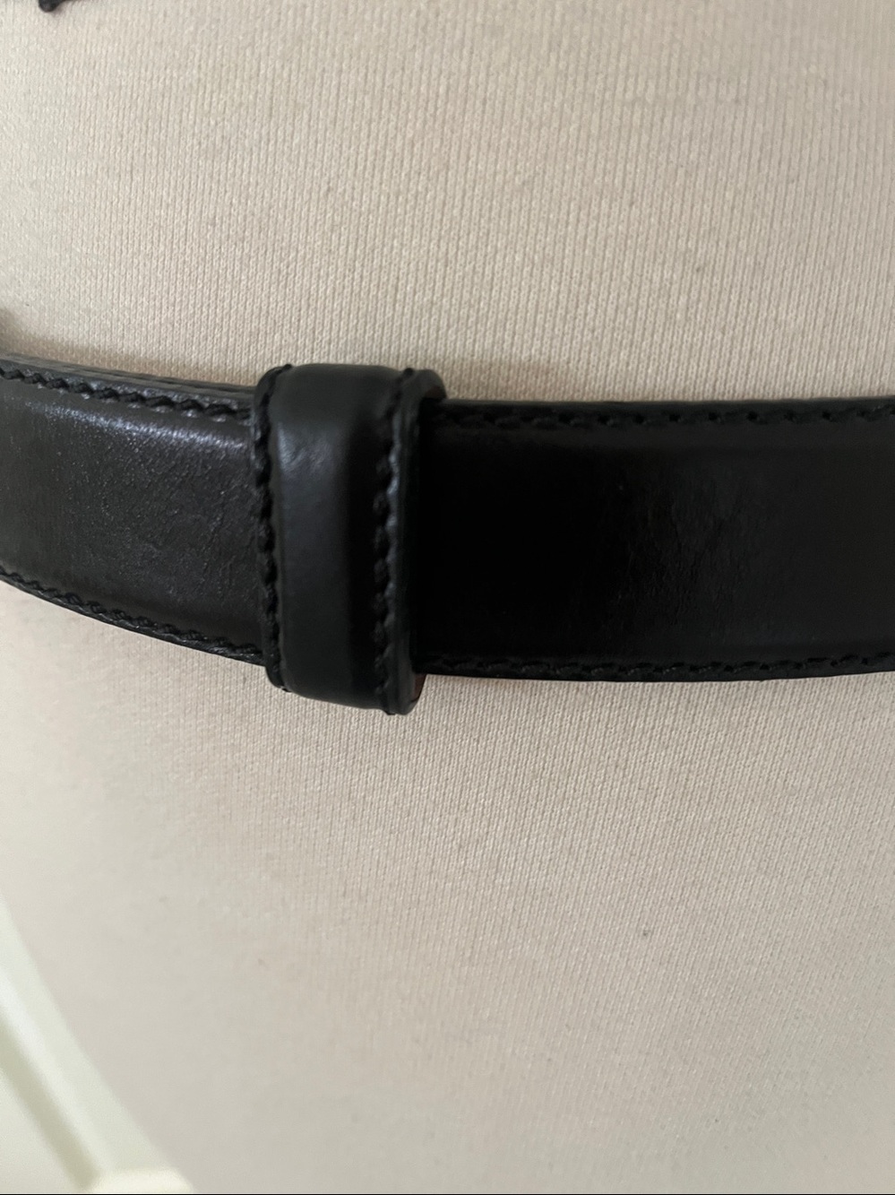 Donna Karan Tan Leather Belt with Black Logo Stamp - Picture 5 of 8
